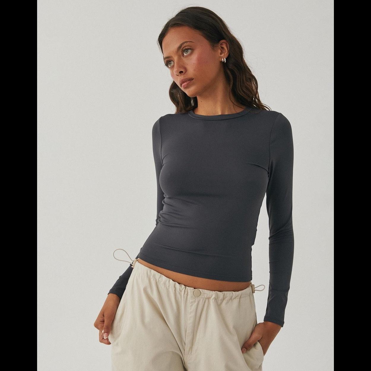 Seamless Sculpting Long Sleeve Bare Feel Women s Top Medium темно-серого