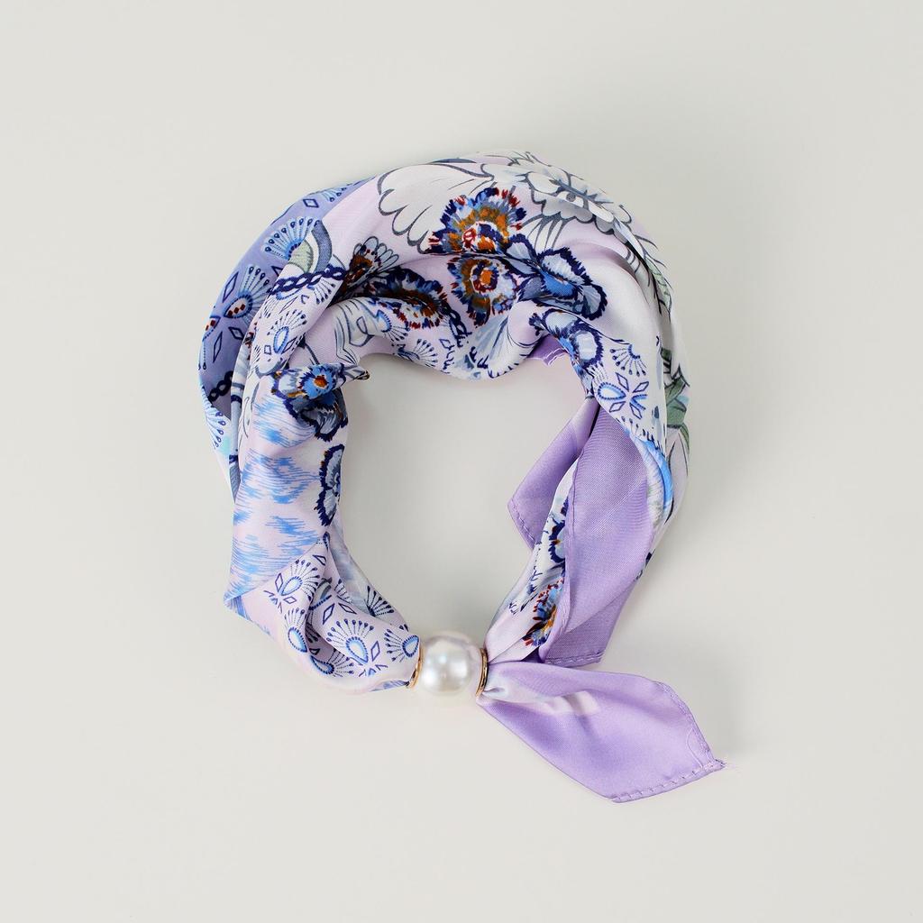 Elegante Sciarpa di Seta Magnetica con Fiori di Cashmere a Pois