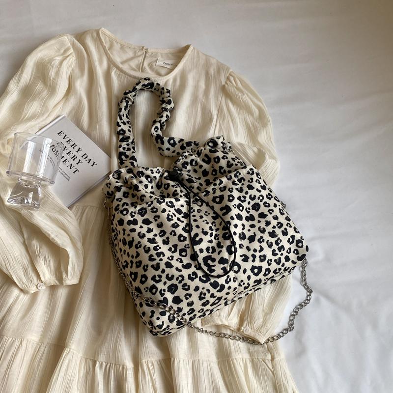 Leopard Print Tote Bag Drawstring Bucket Bag Shoulder Crossbody Bag Women's Underarm Bag