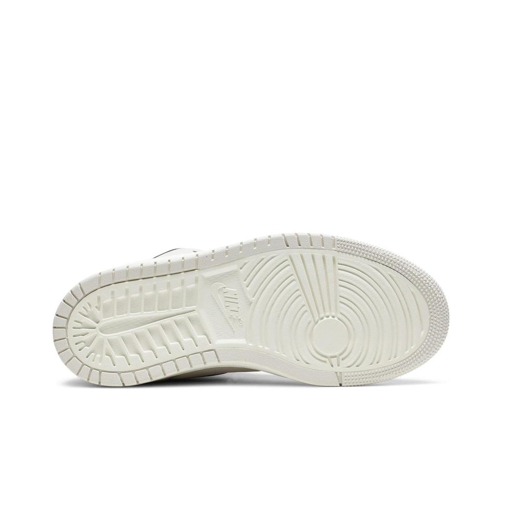 Womens Air Jordan 1 Zoom 'Summit White' (women's Sizes) Summit White / Black / Sail / Light Orewood Brown / White Vintage Basketball Shoes