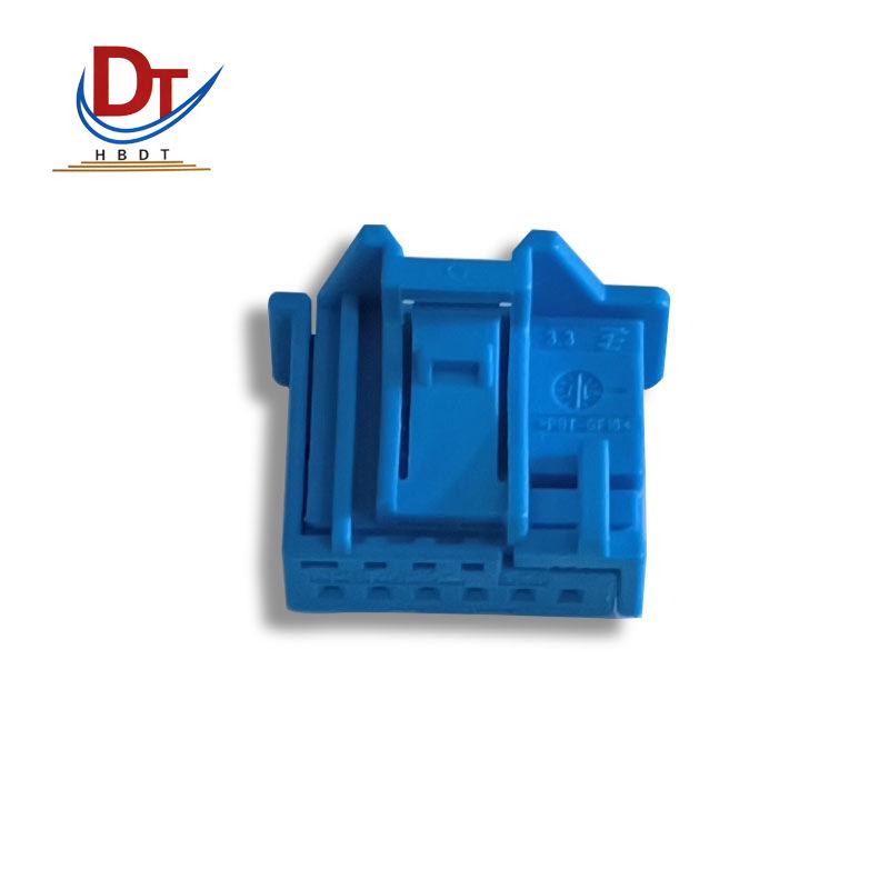 6-Pin Blue Automotive Wiring Harness with Connector Housing (1-969489-4 & 1355081-4)
