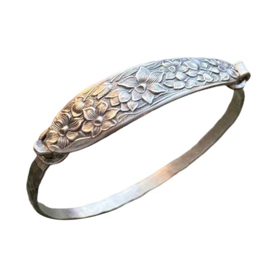 Handmade Sterling Spoon Bangle Floral Pattern Opening Bangle Boho Style Handle Cuff Jewelry Accessories