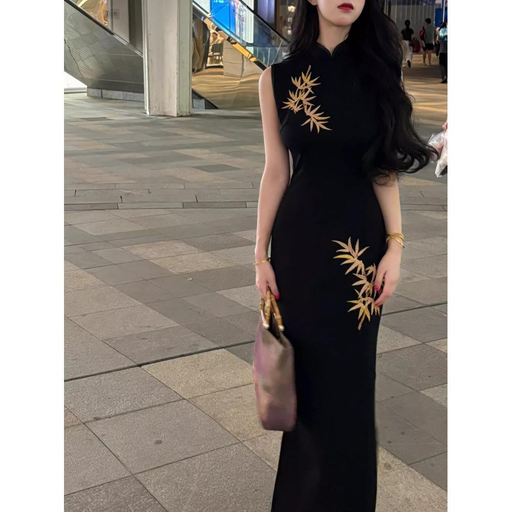 Women's Summer Temperament Dress Slim-fitting Split-ended Hip-wrapped Long Dress Sleeveless Vest Dress