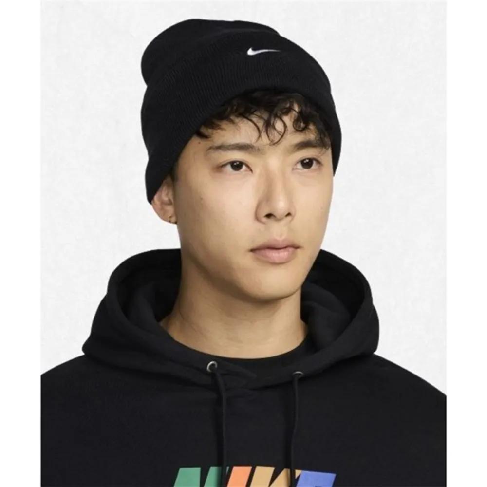 NIKE Peak Swoosh Beanie - Black:White HF0187-010 2536024 FREE