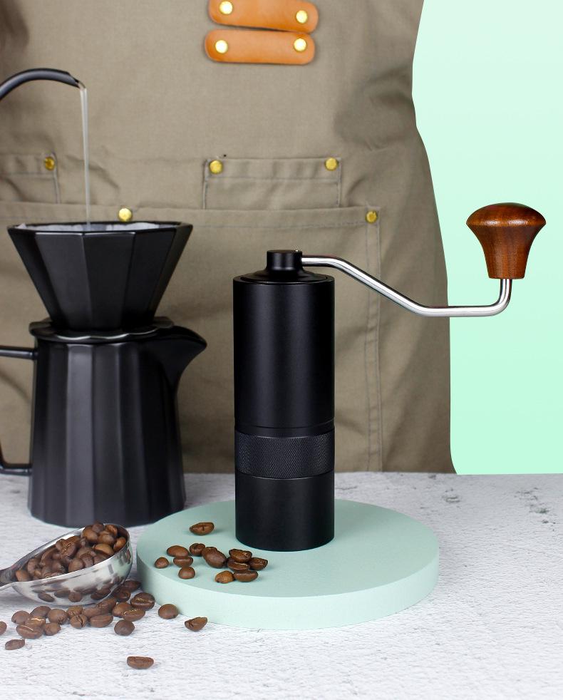 Compact Hand Crank Coffee Bean Grinder - Portable Manual Coffee Tool for Home
