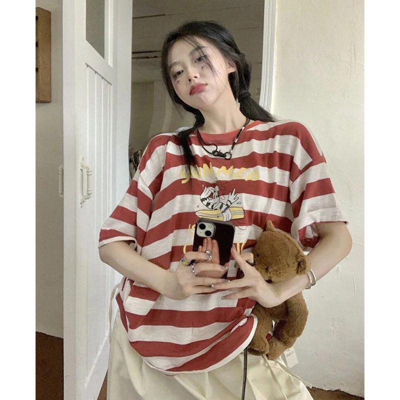 

Women s Striped Short-Sleeve Summer Tee - Loose Fit, Slimming, Niche Design L (100-120 jin)