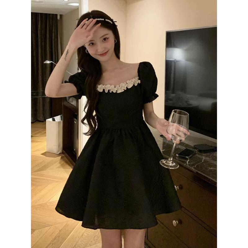Bubble Sleeve Dress Women's Summer Square Neck Small Black Skirt Design Sense Small Back Bow Fluffy Skirt