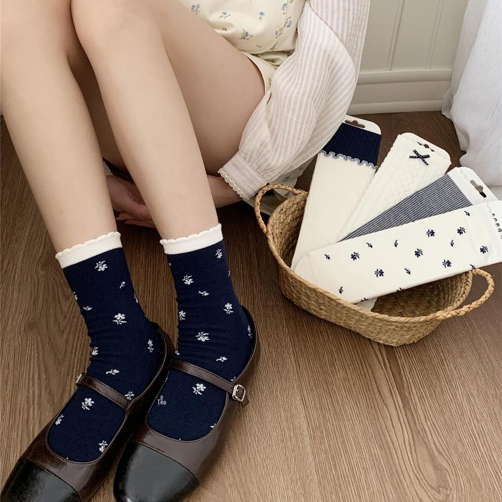 Japanese Blue & White Floral Mid-Calf Socks, Cute Bow & Lettuce Edge