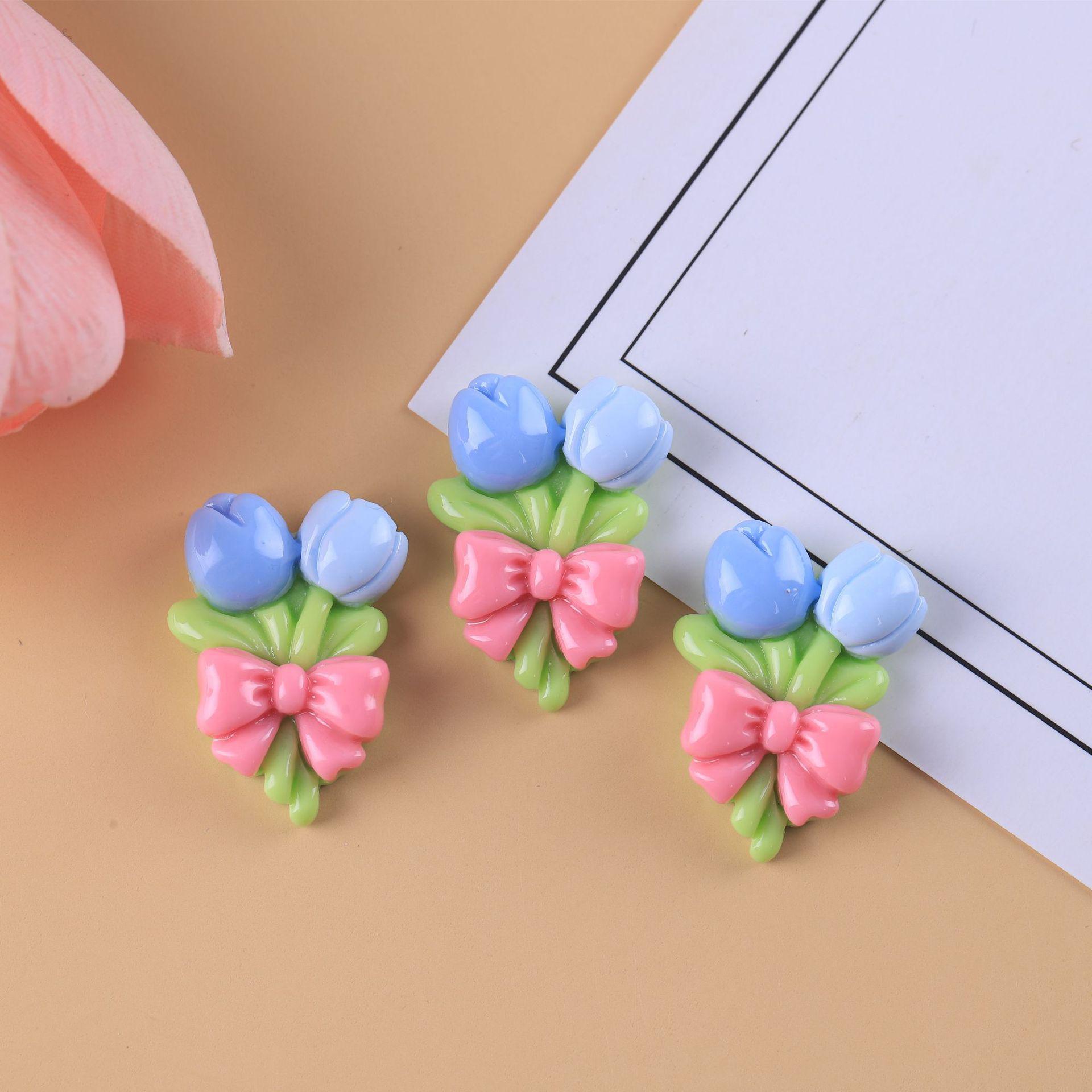 

Аксесуари ручної роботи з милого зайчика та хмаринки, виготовлені з смоли, букет солодких тюльпанів