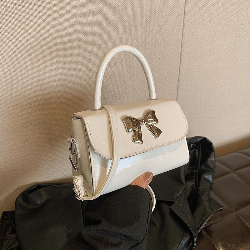 Minimalist Pu Mini Shoulder Bag With Butterfly Knot Design For Casual Daily Use