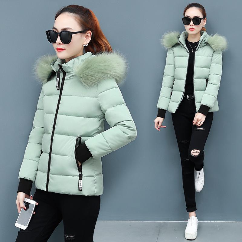 Women's Winter Short Cotton Jacket with Fur Collar - Slim Fit and Thickened for Warmth