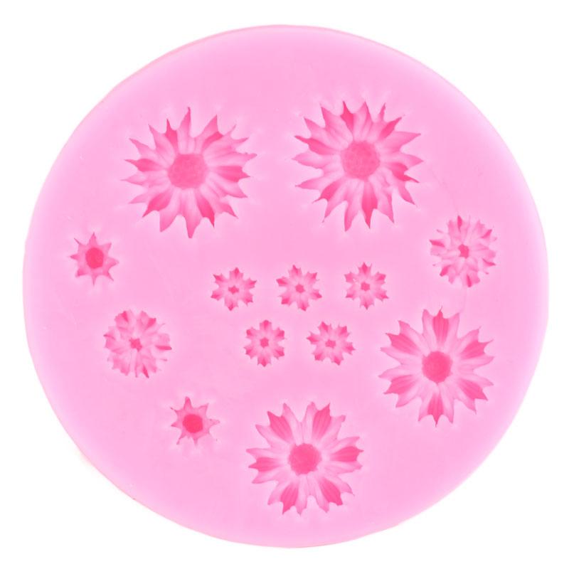 Daisy Wild Chrysanthemum Flower Silicone Mould DIY Cupcake Baking Moulds Daisy Fondant Mould Cake Decorating Tools Chocolate Candy Resin Mould