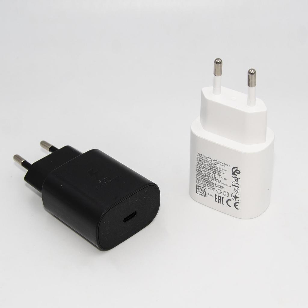 PD25W Fast Charger for Note10 with USB-C Port