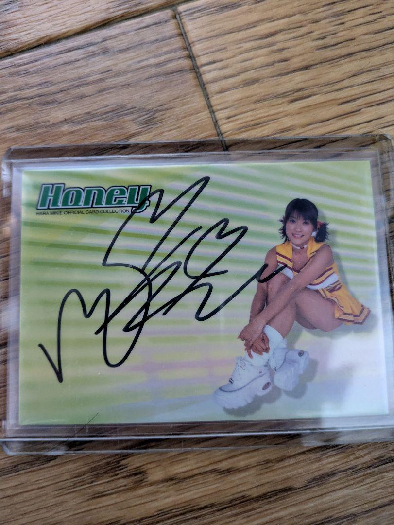 

[USED] Mikie Hara autographed card, cheerleader, yellow