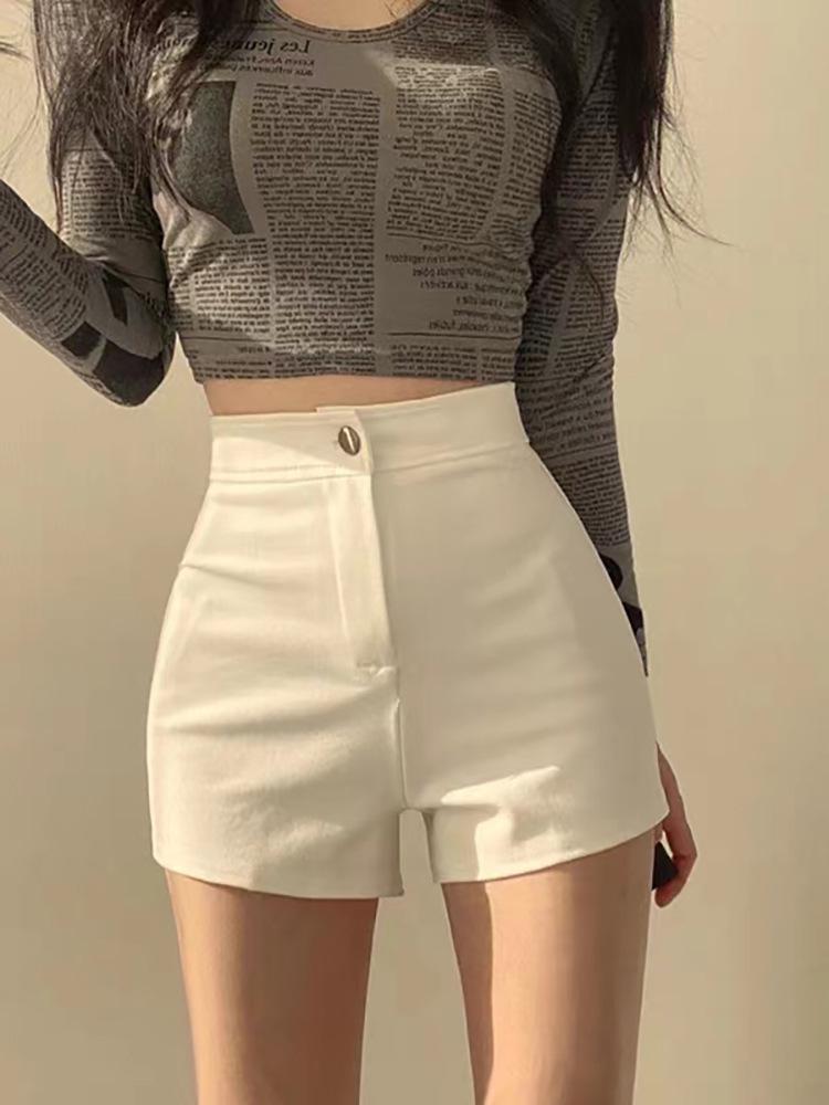 2024 Trendy American Black High-Waisted Women's Hot Pants - Sexy, Casual, Hip-Hugging Shorts for Summer