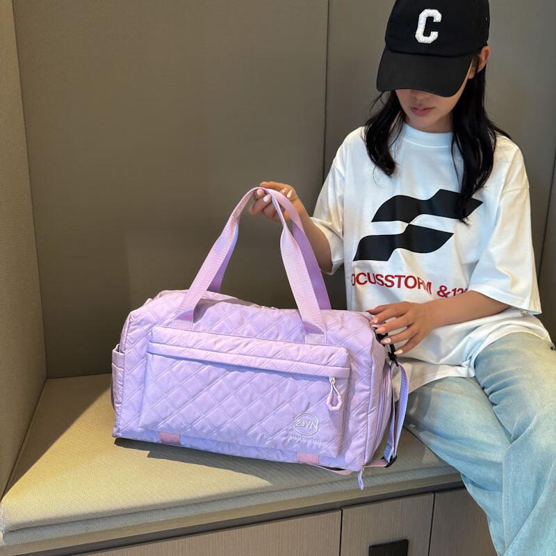 Women's Lightweight Carry-on Travel Duffle Bag