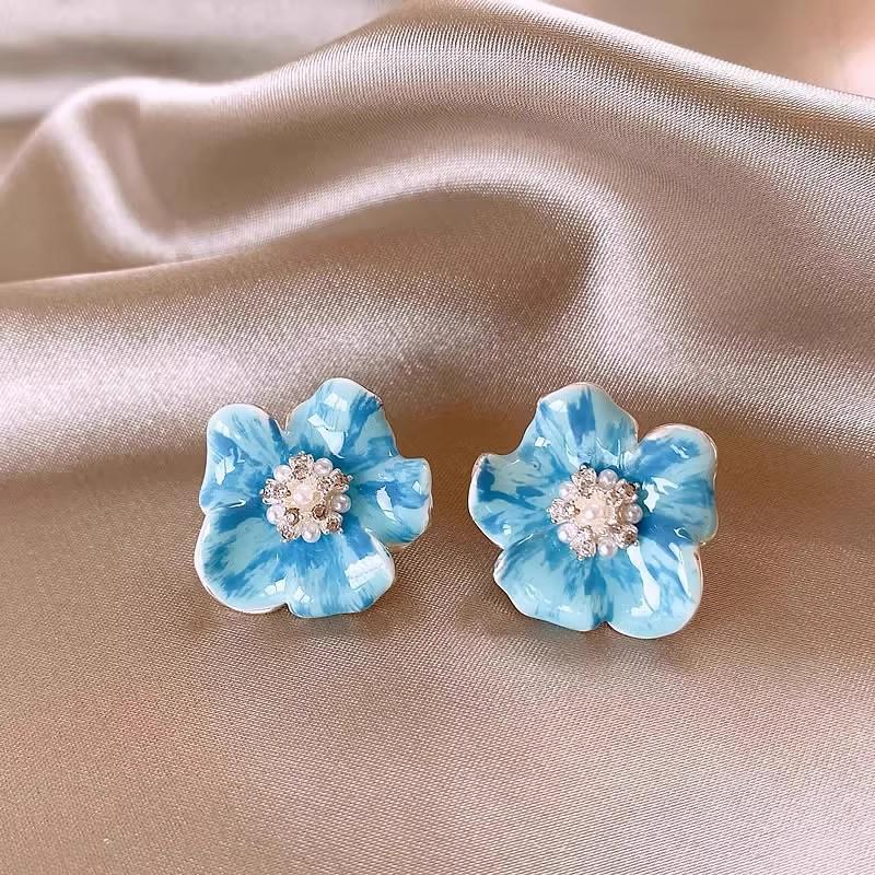 High-Grade Green Floral Pearl Earrings - Silver Needle Lily of the Valley and Tulip Design