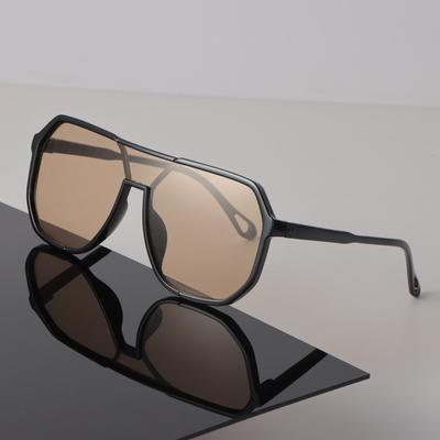 Classic Fashion Sunglasses Women Men UV Protection Trendy Design Lightweight Comfortable Stylish Eyewear