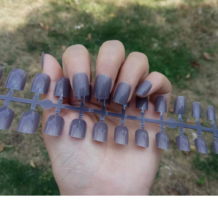 24pcs/set DIY Quick Nails Short Flat Head Solid Color False Nails Multicolor Strips Finished Wear Manicure