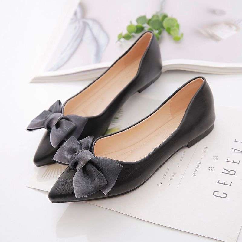 Doudou Shoes 2025 New Female Versatile Flat Late Evening Wind Low Heel Lazy Fairy Gentle Women's Shoes Autumn and Winter Single Shoes