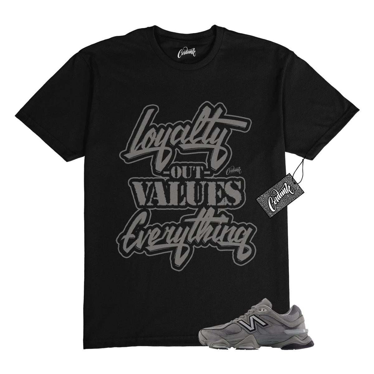 9060 Shadow Grey Castlerock Black T Shirt to Match LYLTY S