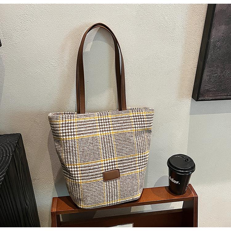 

Плюшевая сумка женская большой вместимости осенне-зимняя сумка на плечо с леопардовым принтом популярная сумка-ведро хаки