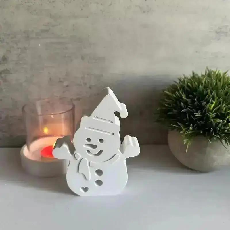 New Cute Snowman Shaped Candle Mold Christmas Creative DIY Handmade Mold Resin Soap Mold Christmas Gift Wholesale