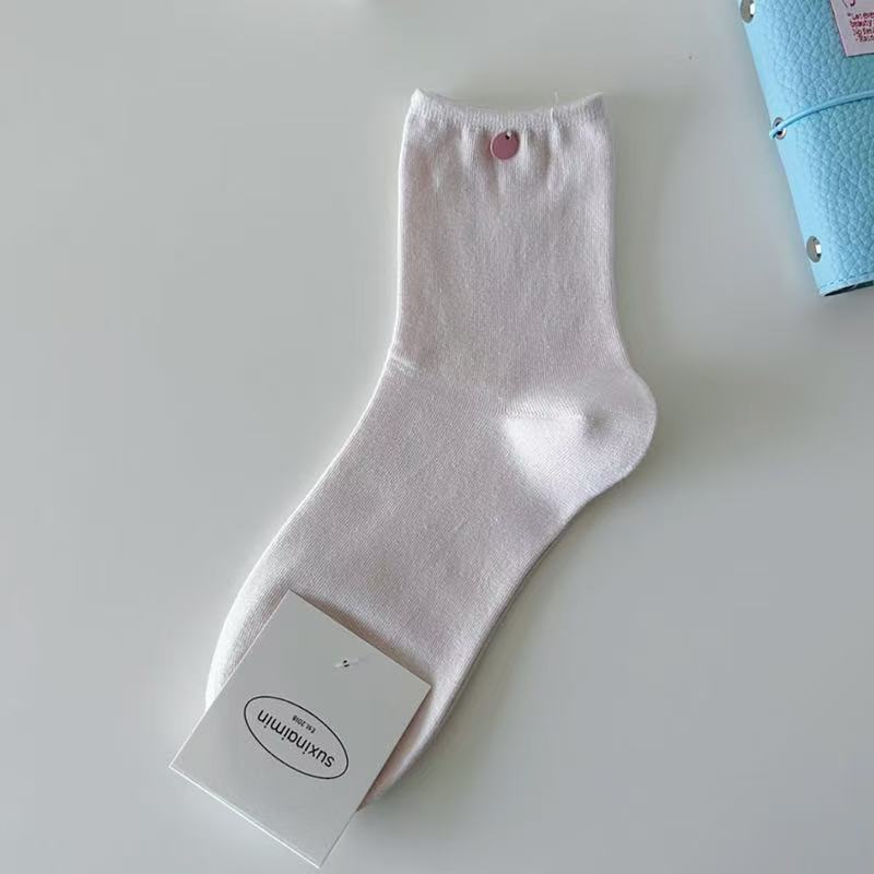 Ladies Spring and Summer Cream Wind Gentle Shell Buttons Lovely Everything Boneless Tube Socks