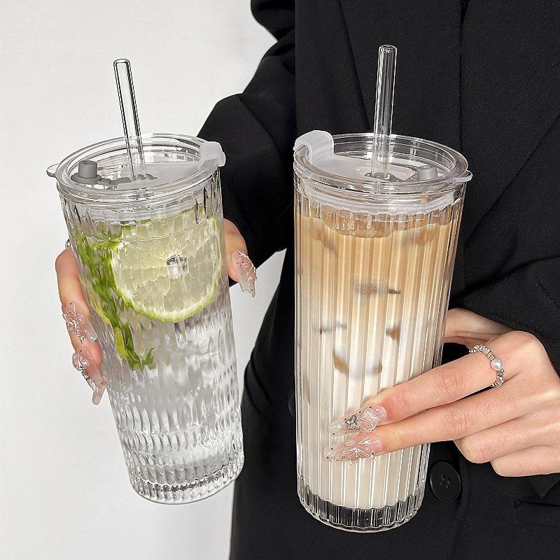 Large Capacity Transparent Glass Straw Cup with Lid for Office Drinks: Milk Tea, Coffee, Americano, Latte, Juice