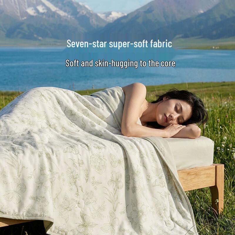 LOVO 100% Tussah Silk Antibacterial Summer Quilt