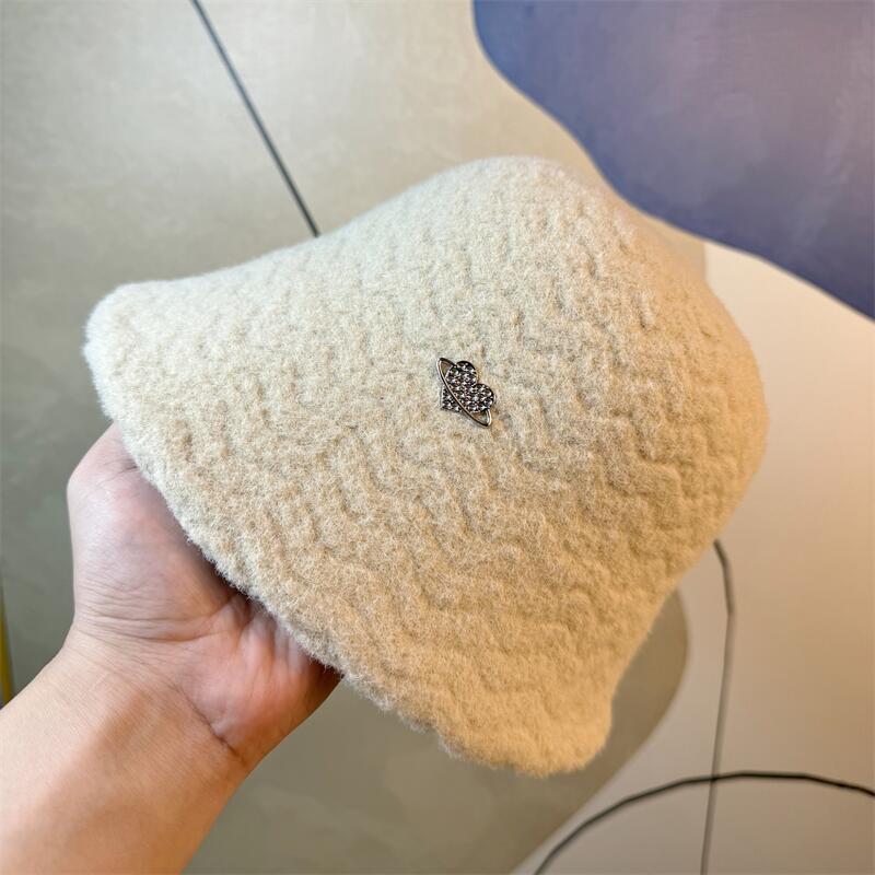 New Autumn and Winter Warm Lazy Wind Wool Hat Women's Ear Protection Knitted Pullover Hat Fashionable and Cute