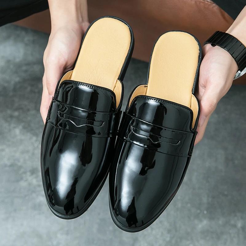 

Повседневные мужские полушлепанцы Классический ретро стиль на плоской подошве Для отдыха на открытом воздухе, вечеринок и повседневной жизни Ходьба Черная кожа Hombre 38