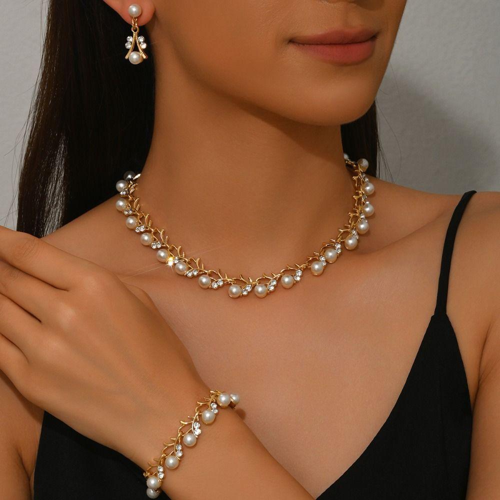 4ks Zinek Slitina zinku Náhrdelník Náušnice Náramek Set Vintage Dámský Šperkový Set Dárky Perlový Šperkový Set Párty