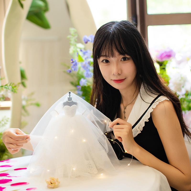 New Arrive Children Gift For Girl Mini Weddig Dress For Doll 2026 New Year Present Girlfriend Valentines Day Gift