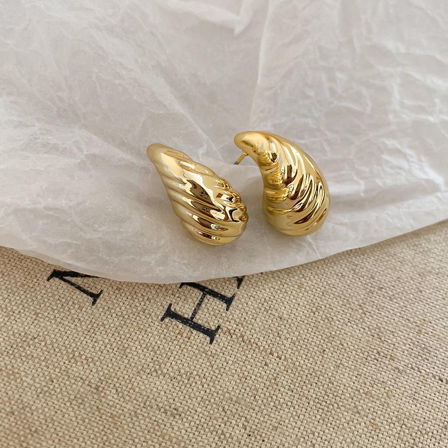 

Корейская Мода Геометрические Простые Серьги для Женщин Европейские Американские Металлические Серьги-гвоздики 2025 Новинка в Дизайне Минималистичный Циркон