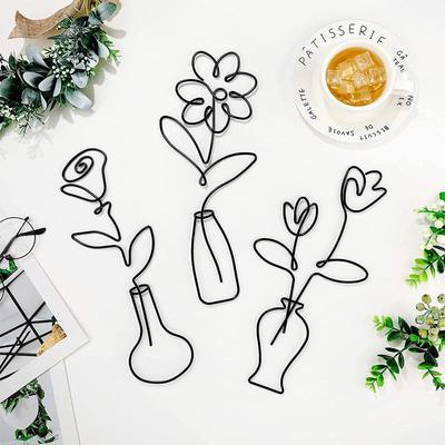 Stilvolle Metalldraht-Vase zur Wanddekoration