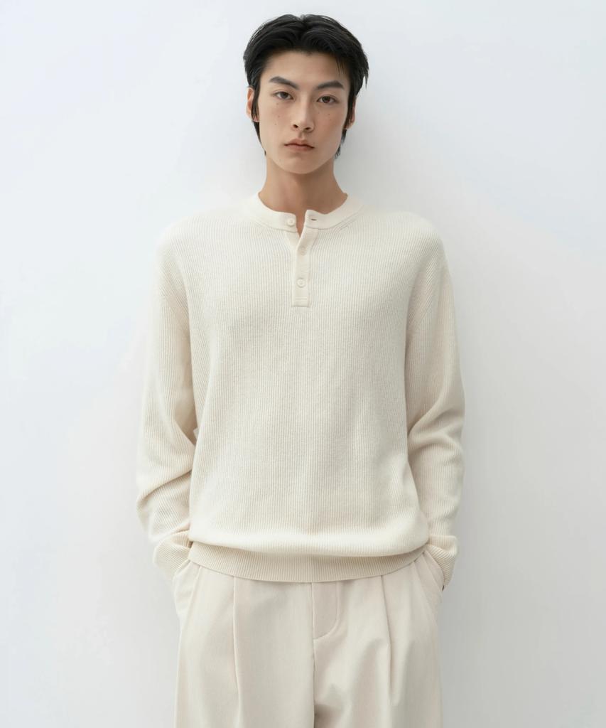 MUSINSA STANDARD [Victoria Wool] Minimal Ribbed Henley Neck Knit [Cream]