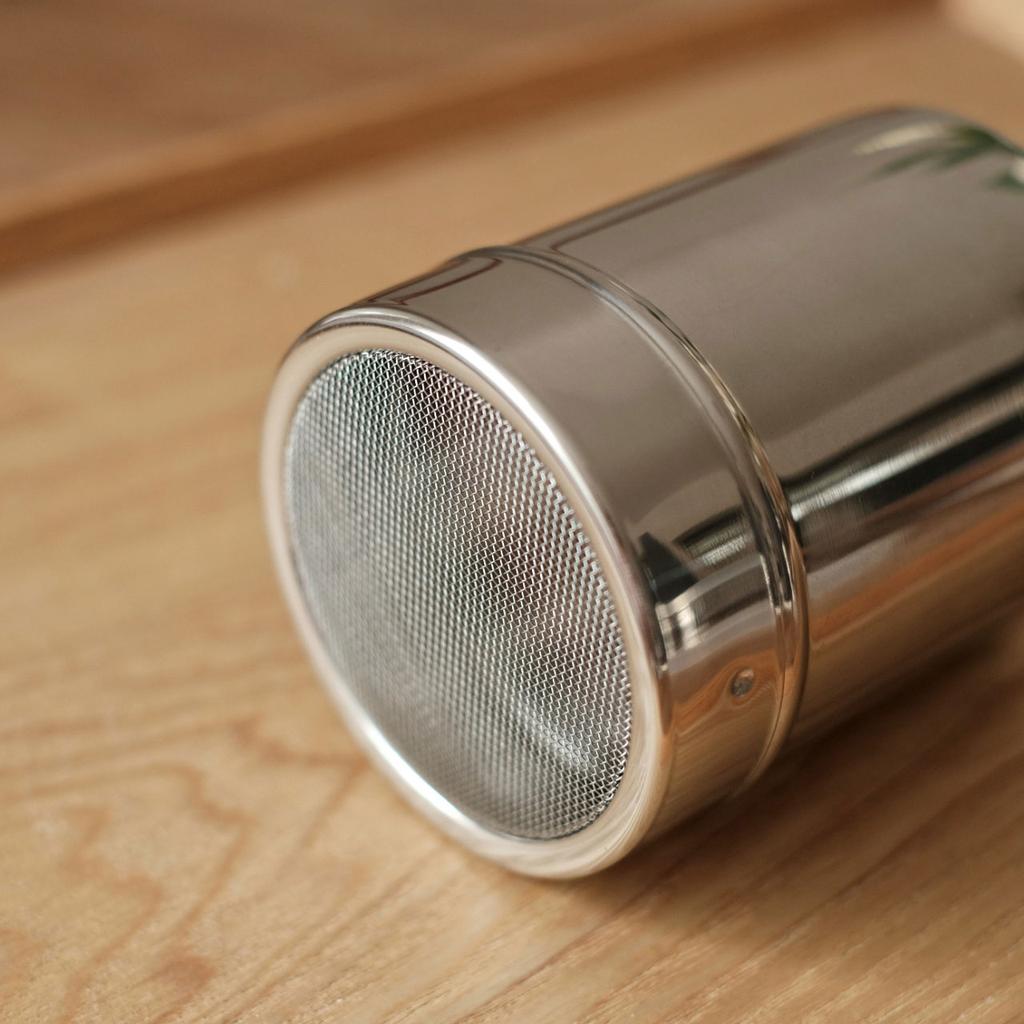 Export Single 304 Stainless Steel Dusting Cylinder Powder Sieve 30 Mesh with Mesh Dense Hole Duster Dusting Can Seasoning Bottle