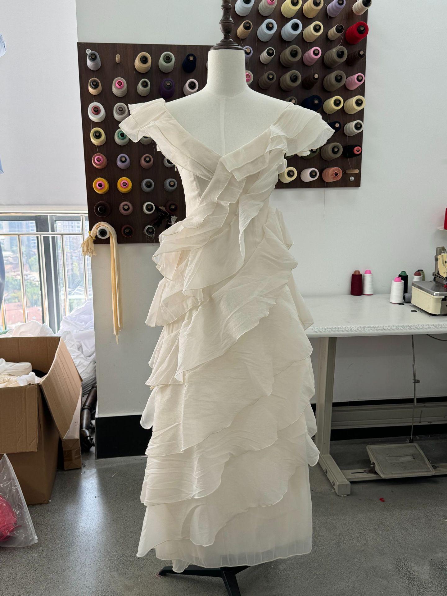 Vietnamese niche design gentle temperament ruffle V-neck dress summer sweet irregular birthday dress dress XS абрикосовый