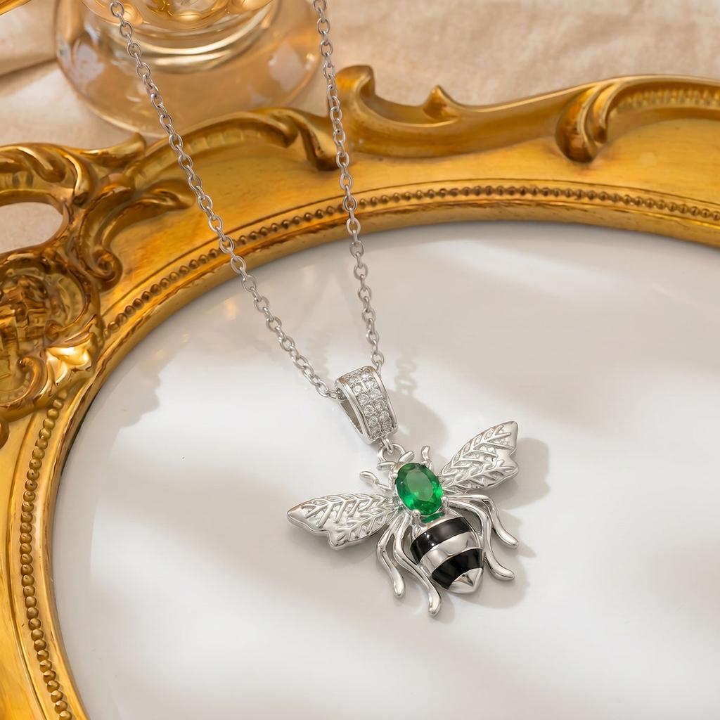 Necklace - Bee Butterfly Necklace - Accessory with Oil Droplets - Small-scale High-end Style - Collar Chain