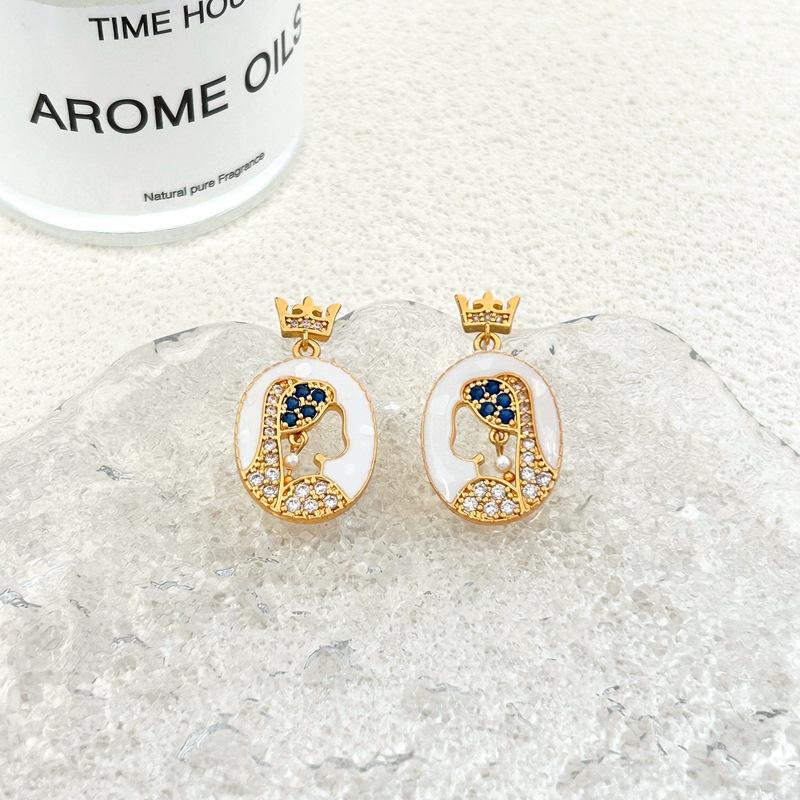 

French Retro Portrait Shape Pearl Earrings, High-End Drip Glaze Fringed Earrings, Light Luxury Temperament Design Earrings
