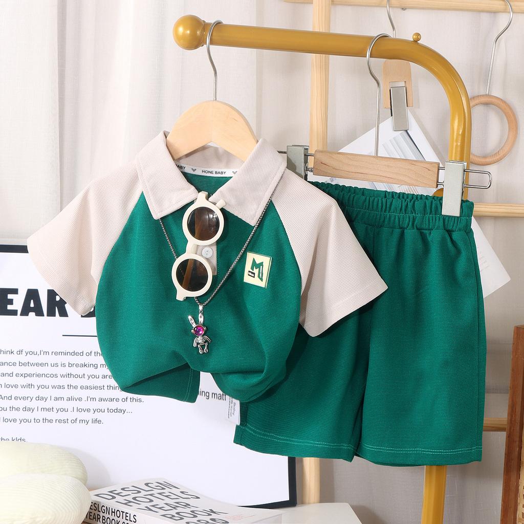 Costum de vară pentru copii cu mânecă scurtă și pantaloni scurți, stil occidental, cu guler polo și cusături, casual, stil stradal, costum din două piese pentru băieți