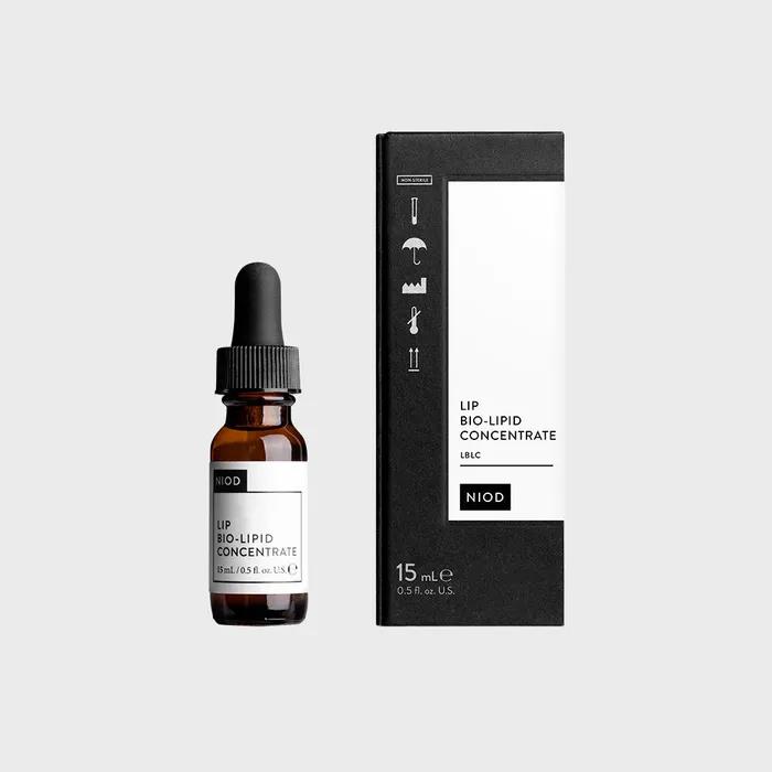 

[Уход за объемом губ] Концентрат биолипидов для губ (LBLC) 15мл