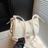 Fashion trend versatile women's bag light luxury casual shoulder armpit bag new niche casual commuter messenger bag