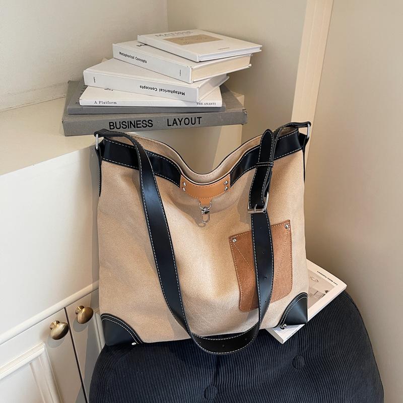Autumn and Winter New Women's Bags Fashion Trend Commuter Splicing Simple Tote Underarm Bag Trendy Bag Shoulder Bag