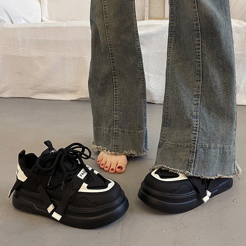 Niche thick-soled muffin board shoes women's versatile 2 new autumn height-increasing casual sports dad shoes
