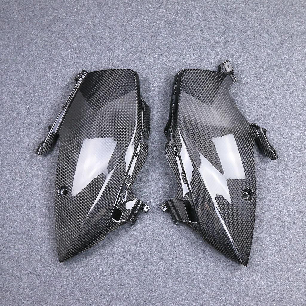 Suzuki Hayabusa GSX1300R Carbon Fiber Fuel Tank Lining Panel Modification