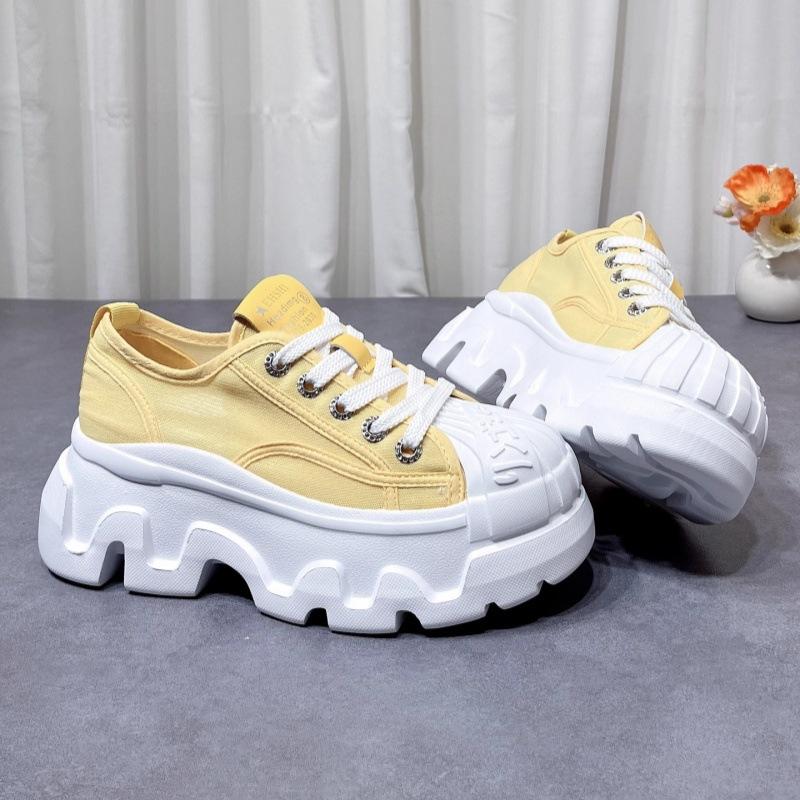 Mesh breathable little white shoes women's 2025 spring and summer new small thick-soled heightening muffin shoes fashionable casual board shoes
