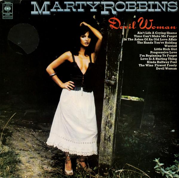 

LP Record MARTY ROBBINS - Devil Woman 31501 CBS, Embassy 1977 UK Folk Used