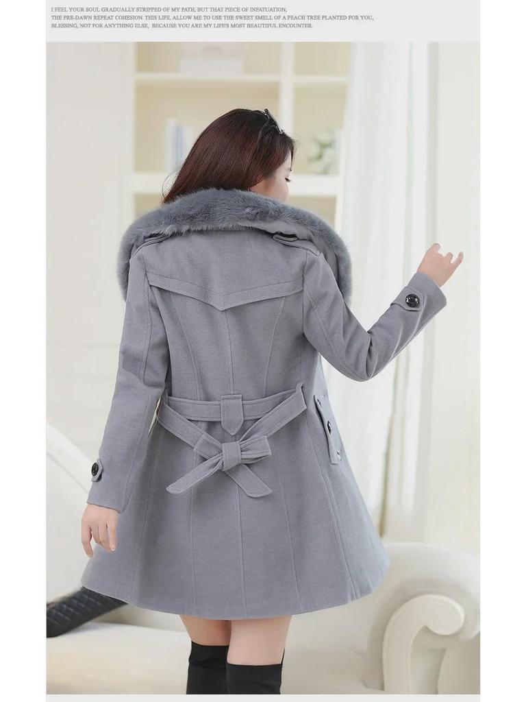 Women's Double-Breasted Wool Coat with Fur Collar